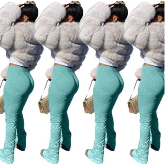 Staci :: Light Green - Picture 1 of 1